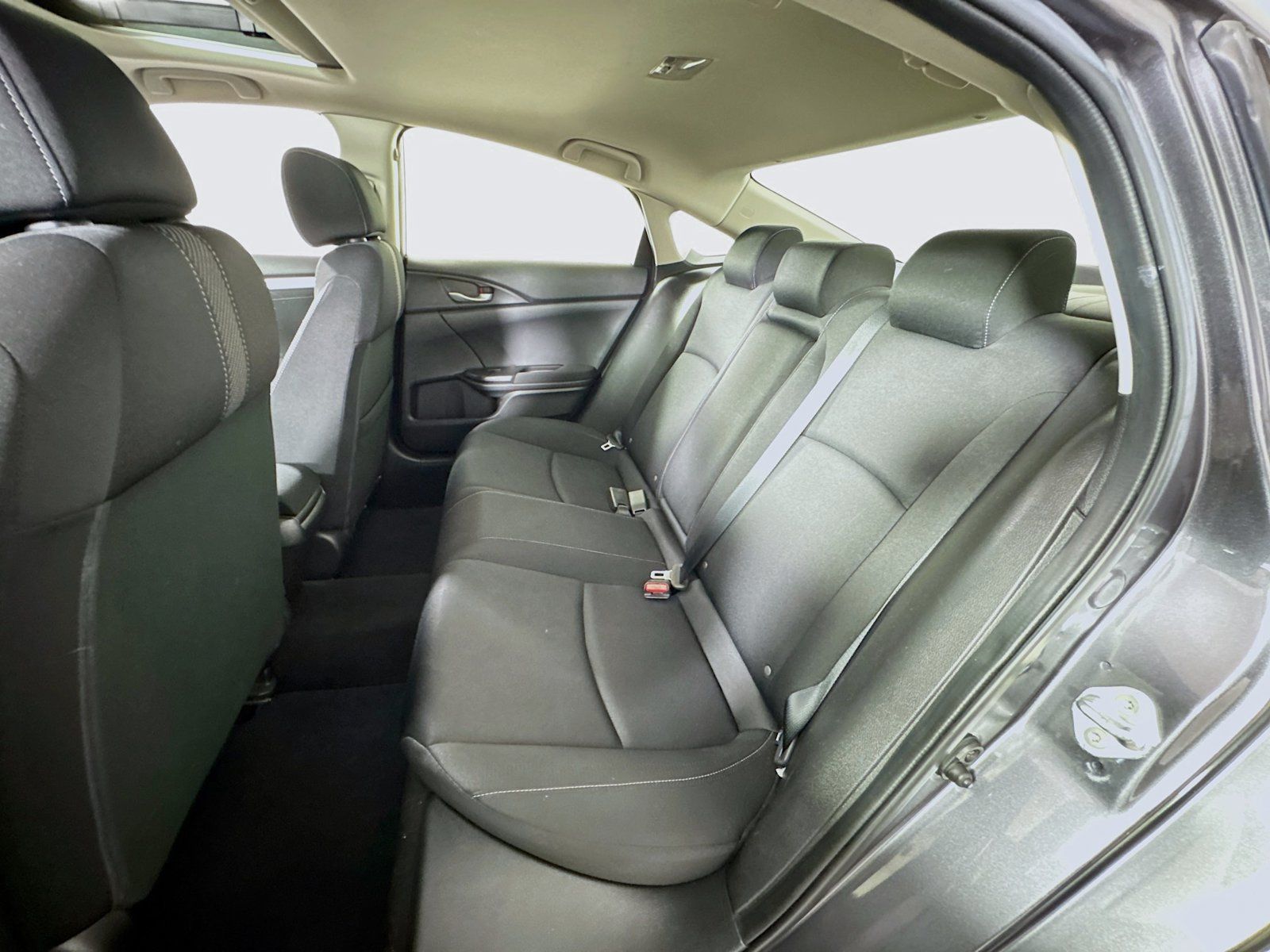 Used 2018 Honda Civic EX image 21