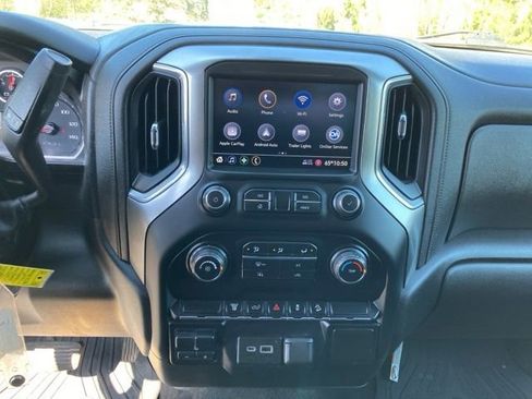 Used 2021 Chevrolet Silverado 2500 LT w/ Z71 Off-Road Package AWD/4WD image 17