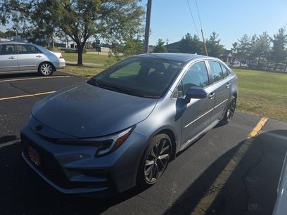 Used 2025 Toyota Corolla SE w/ SE Premium Package