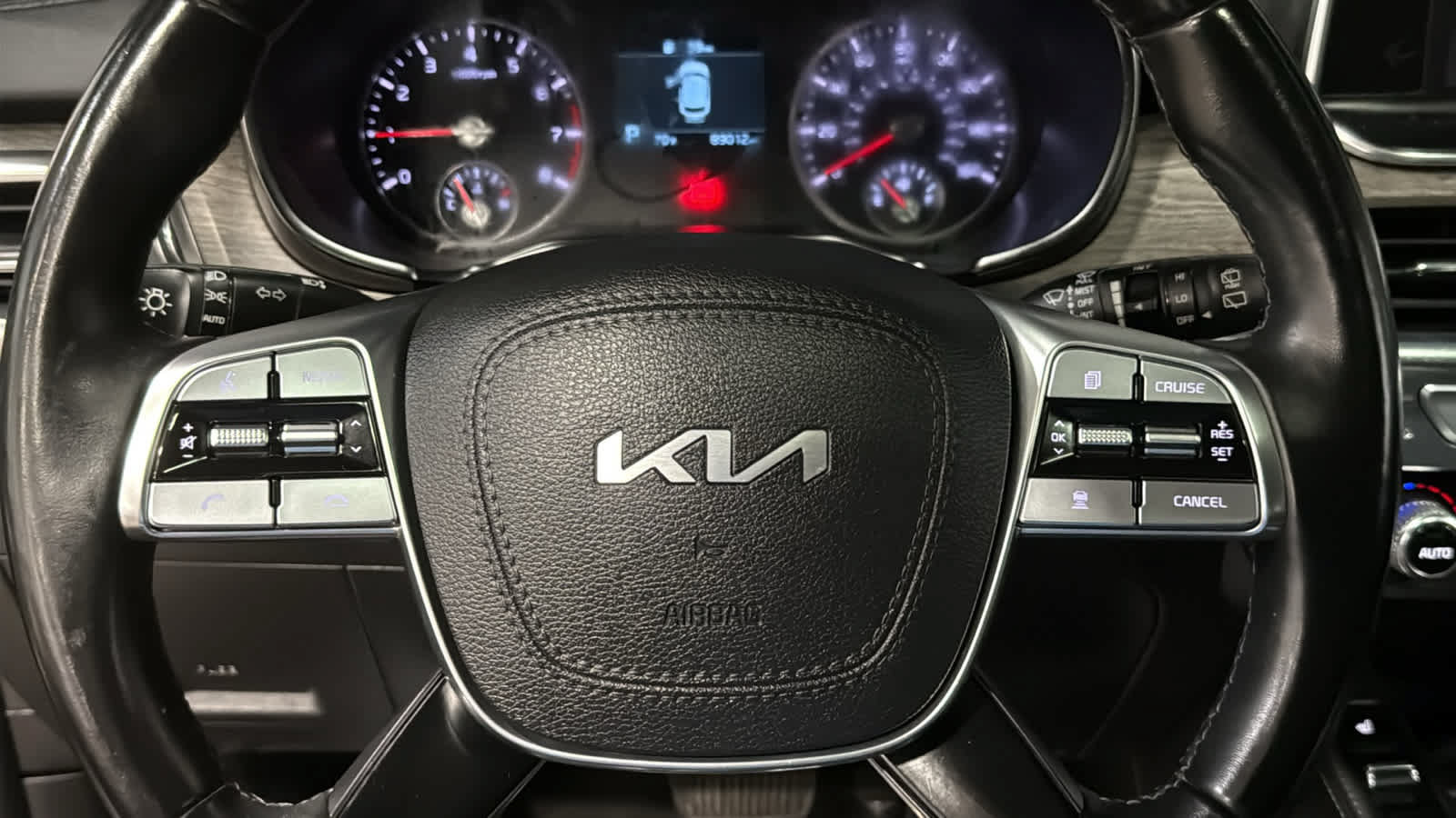 Used 2022 Kia Telluride EX w/ EX Premium Package AWD/4WD image 11