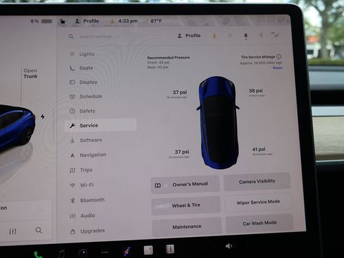 Used 2023 Tesla Model 3 Standard Range RWD image 45