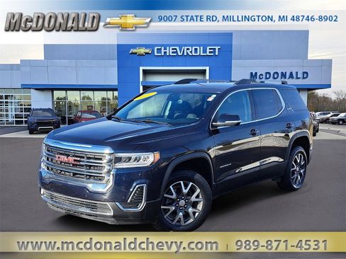 Used 2022 GMC Acadia SLE w/ Driver Convenience Package image 1
