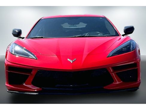 Used 2023 Chevrolet Corvette Stingray Premium Cpe w/ Z51 Performance Package image 2