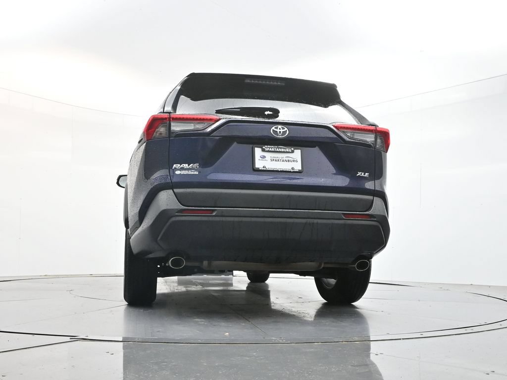 Used 2025 Toyota RAV4 XLE FWD image 37