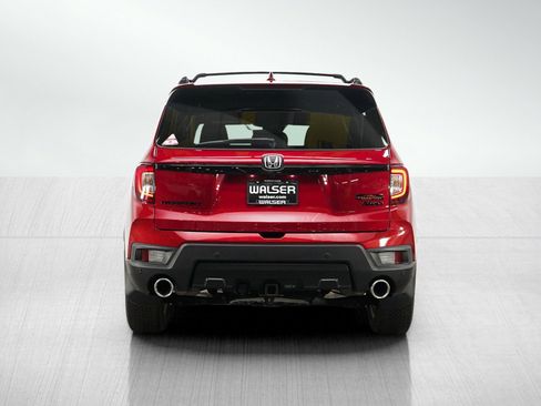 Used 2024 Honda Passport TrailSport image 4
