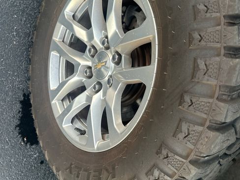 Used 2020 Chevrolet Silverado 1500 LT w/ All-Star Edition image 25