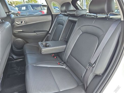 Used 2020 Hyundai Kona Limited image 13