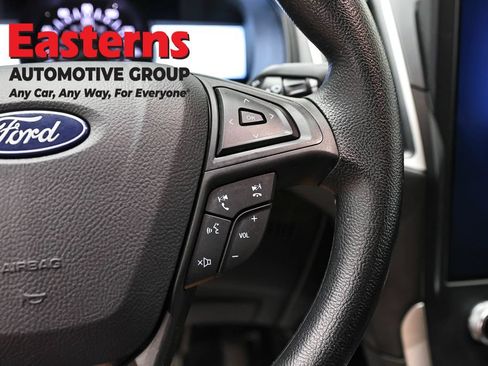 Used 2024 Ford Edge SE w/ Cargo Accessory Package AWD/4WD image 15
