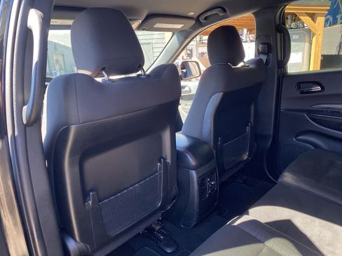 Used 2025 Dodge Durango GT AWD/4WD image 16