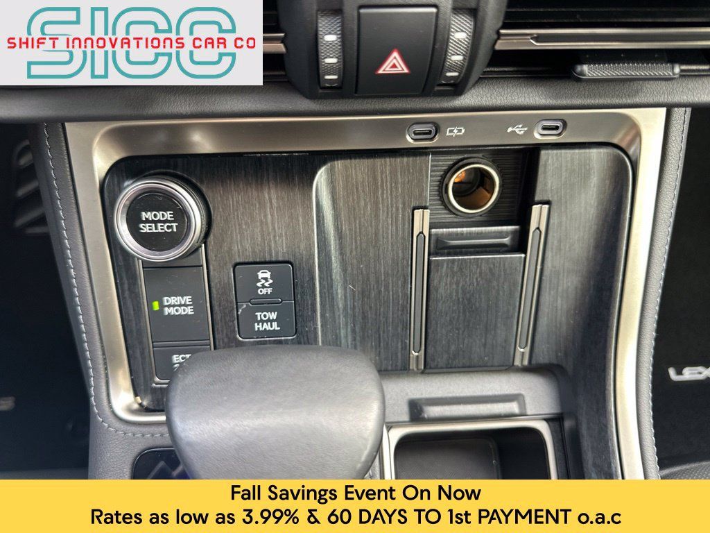 Used 2024 Lexus GX 550 w/ Accessory Package (31) AWD/4WD image 19