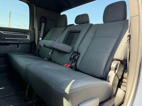 Used 2021 RAM 2500 Big Horn w/ Night Edition image 13