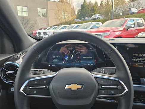 New 2026 Chevrolet Equinox LT w/ Safety and Technology Package image 14