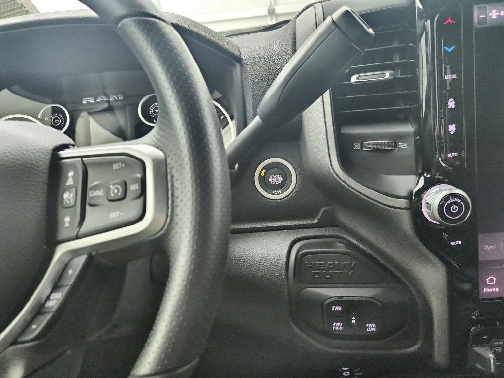 New 2026 RAM 2500 Tradesman AWD/4WD image 29