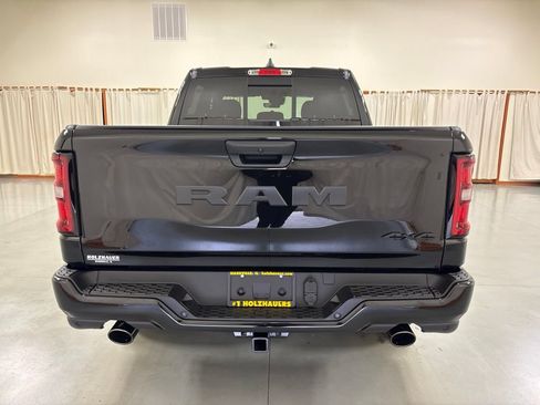 New 2026 RAM 1500 Express AWD/4WD image 7