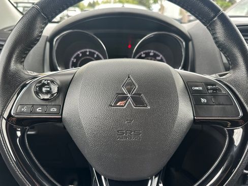 Used 2018 Mitsubishi Outlander Sport SEL AWD/4WD image 25
