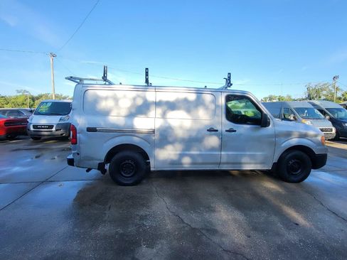 Used 2020 Nissan NV 2500 S RWD image 18