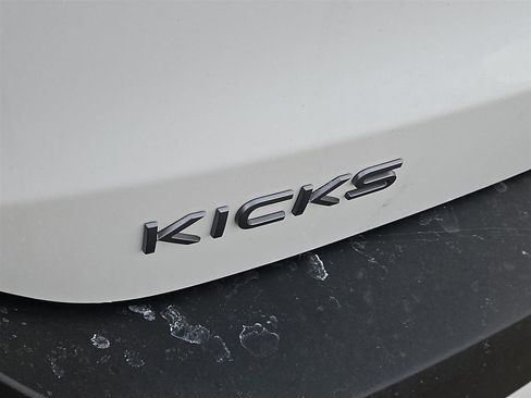New 2026 Nissan Kicks S image 6