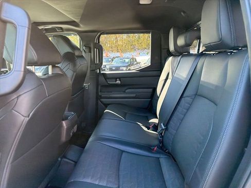 Used 2025 Toyota Tacoma TRD Off-Road w/ TRD Off Road Premium Package image 10