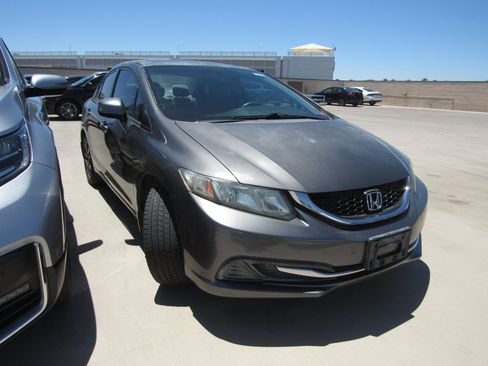 Used 2013 Honda Civic EX image 2