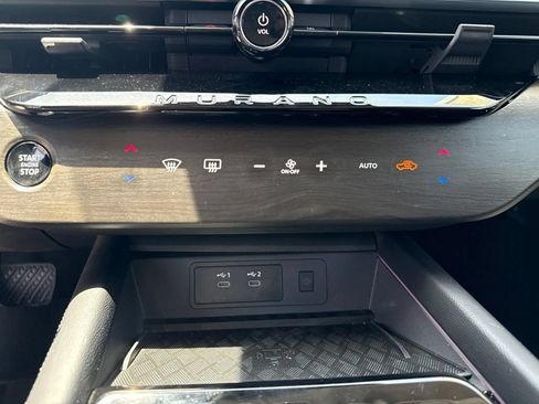 Certified 2025 Nissan Murano SL w/ Cargo Package AWD/4WD image 22