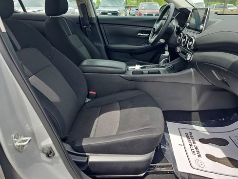 Used 2023 Nissan Sentra SV FWD image 11