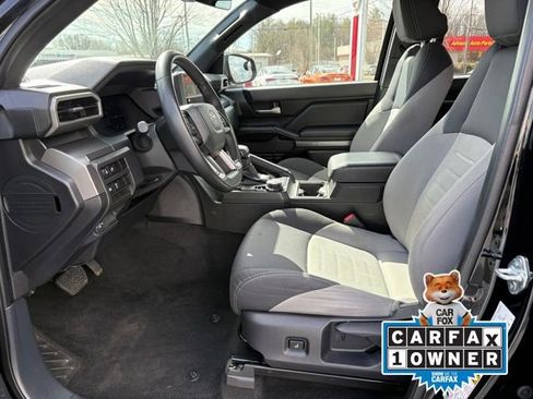 Used 2024 Toyota Tacoma TRD Off-Road image 8