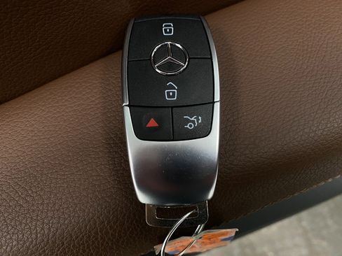 Certified 2026 Mercedes-Benz GLE 450e GLE 450E 4MATIC SUV image 35