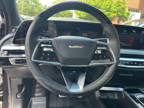 Used 2026 Cadillac Lyriq V w/ LPO, Floor Liner Package AWD/4WD image 17