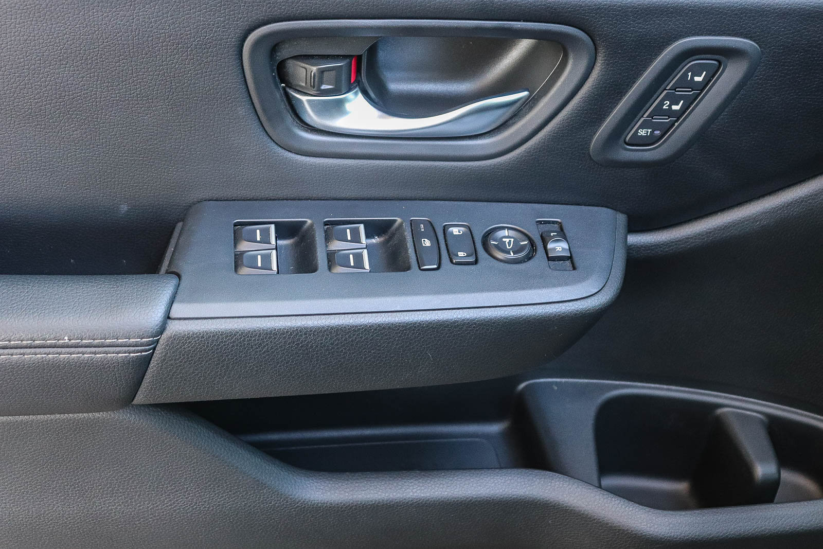 Certified 2025 Honda Pilot EX-L image 25