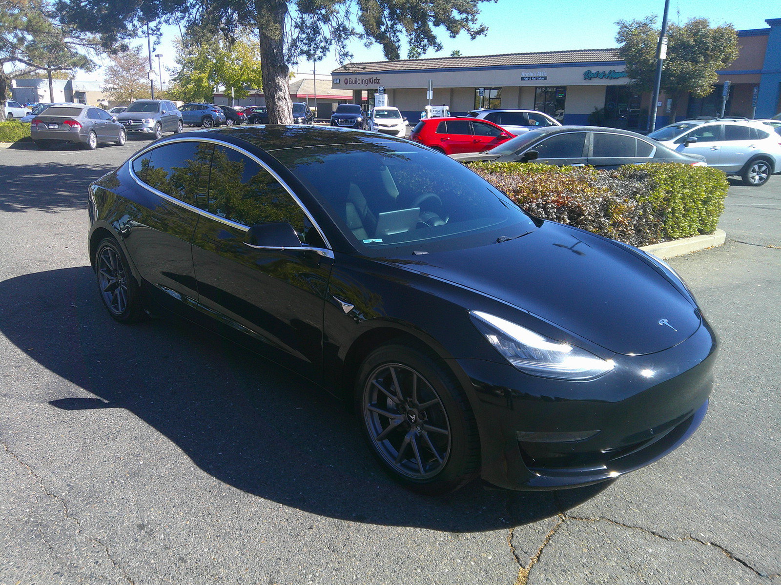 Used 2020 Tesla Model 3 Standard Range Plus RWD image 3