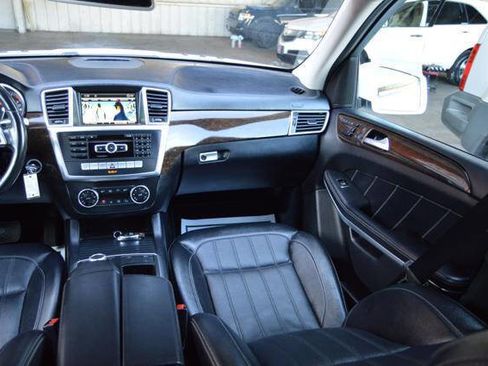 Used 2014 Mercedes-Benz GL 450 GL 450 4MATIC AWD 4dr SUV image 56