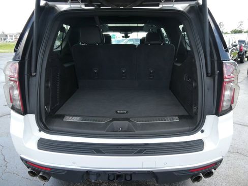 Certified 2021 Chevrolet Suburban High Country AWD/4WD image 17
