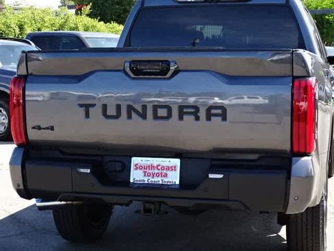 Used 2024 Toyota Tundra Limited AWD/4WD image 13