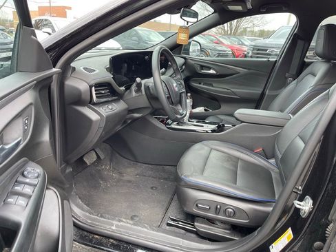 Used 2024 Buick Envista Sport Touring w/ Convenience I Package image 5