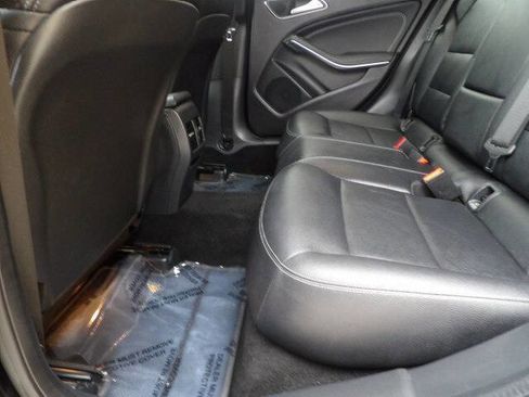 Used 2018 Mercedes-Benz GLA 250 image 22