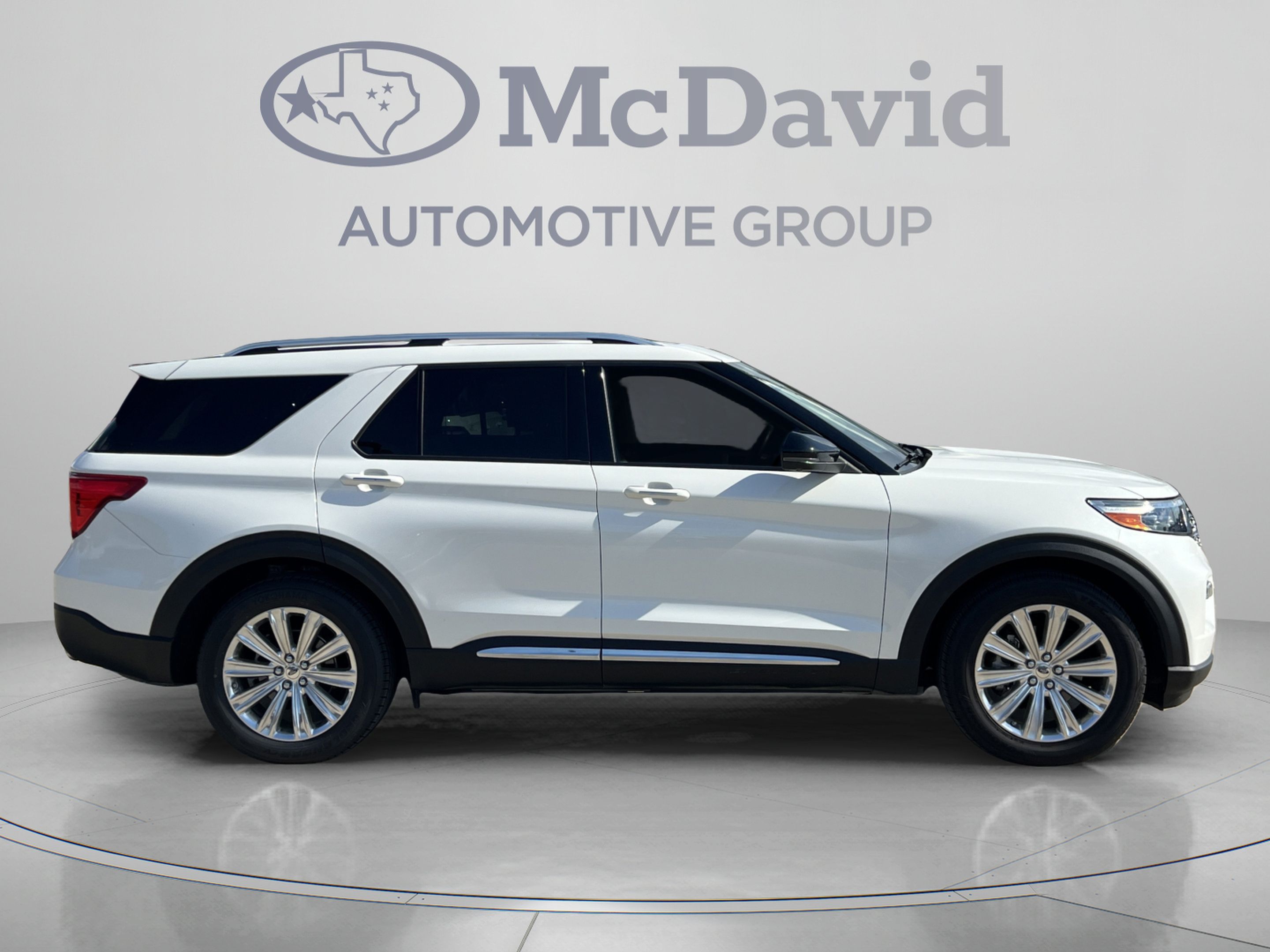 Used 2020 Ford Explorer Limited w/ Class III Trailer Tow Package RWD image 8