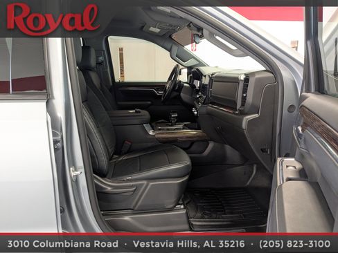Used 2024 GMC Sierra 1500 Elevation w/ X31 Off-Road Package AWD/4WD image 8