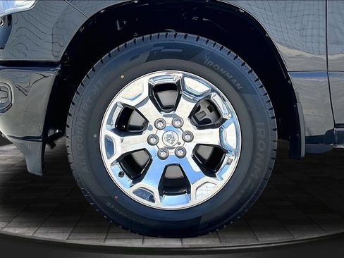 Used 2020 RAM 1500 Big Horn AWD/4WD image 33