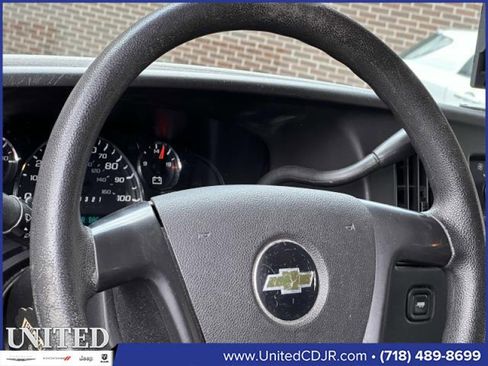 Used 2013 Chevrolet Express 1500 image 18