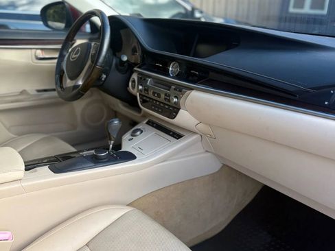 Used 2014 Lexus ES 350 image 27