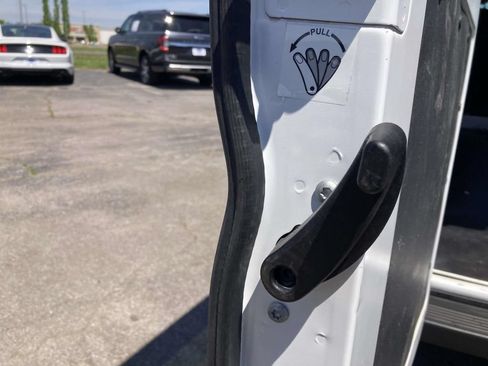 Used 2023 RAM ProMaster 2500 FWD image 16