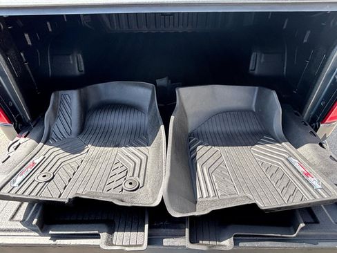 Used 2021 Chevrolet Silverado 1500 LT Trail Boss w/ Bed Protection Package image 36