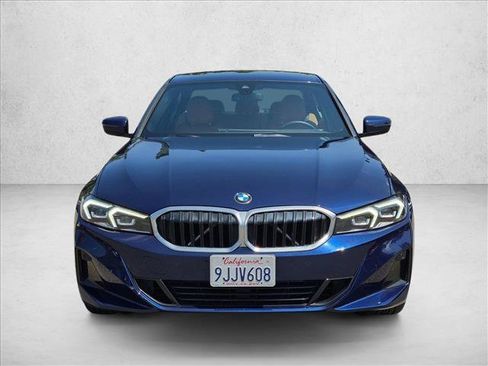 Used 2023 BMW 330i Sedan w/ Premium Package RWD image 2