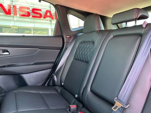 New 2026 Nissan Murano Platinum image 17