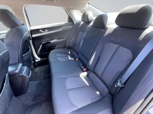 Used 2022 Kia K5 LXS FWD image 26