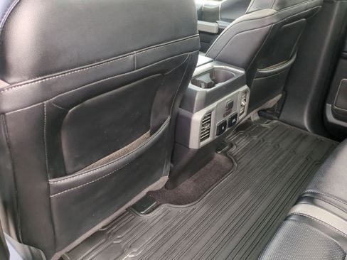 Used 2018 Ford F150 Raptor w/ Equipment Group 802A Luxury image 18