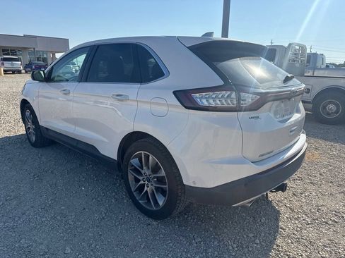 Used 2016 Ford Edge Titanium w/ Equipment Group 302A FWD image 5
