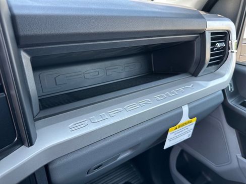 New 2025 Ford F350 XL w/ XL Chrome Package image 44