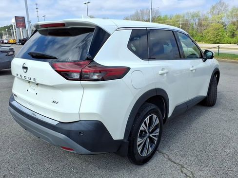 Certified 2021 Nissan Rogue SV image 15