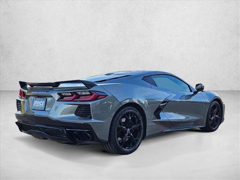 Used 2022 Chevrolet Corvette Stingray Preferred Cpe w/ Z51 Performance Package image 5